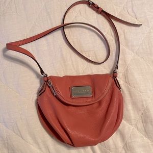 Marc Jacobs messenger crossbody purse